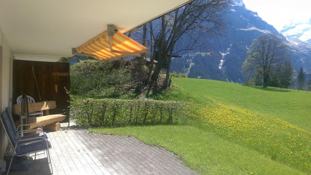 Mom - Alpine Boutique Apartments, Grindelwald Gletscher, Eiger View Terrace Studio Oda fotoğraf