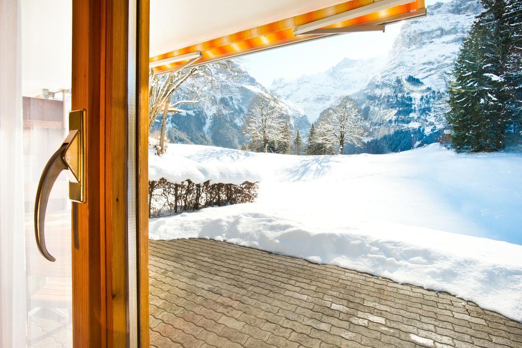 Mom - Alpine Boutique Apartments, Grindelwald Gletscher, Eiger View Terrace Studio Oda fotoğraf